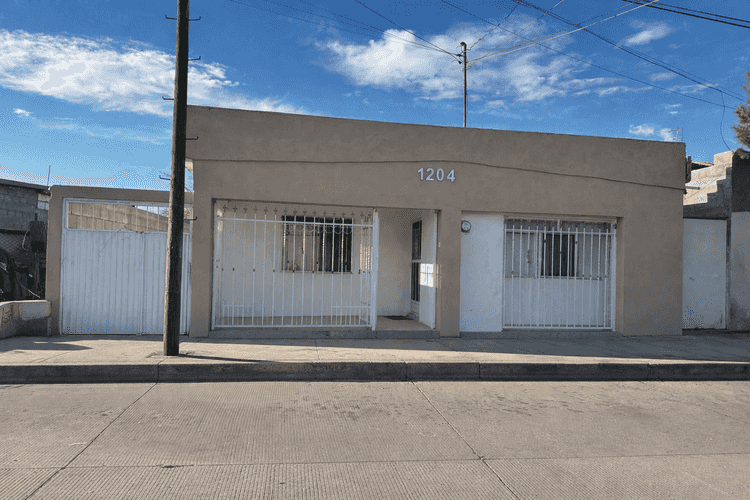 casa en venta calle trigesimo septima sur linda vista delicias chihuahua pN4KJzl